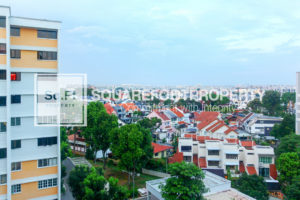 For Sale : Blk 218 Serangoon Ave 4