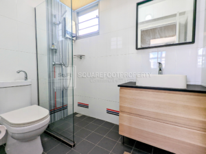 For Sale : Blk 675C Yishun Ave 4