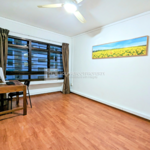 For Sale: Blk 625 Jurong West St 61