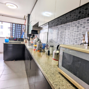 For Sale : Blk 506 Hougang Ave 8